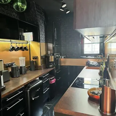 The Turret Apartment London Exterior photo